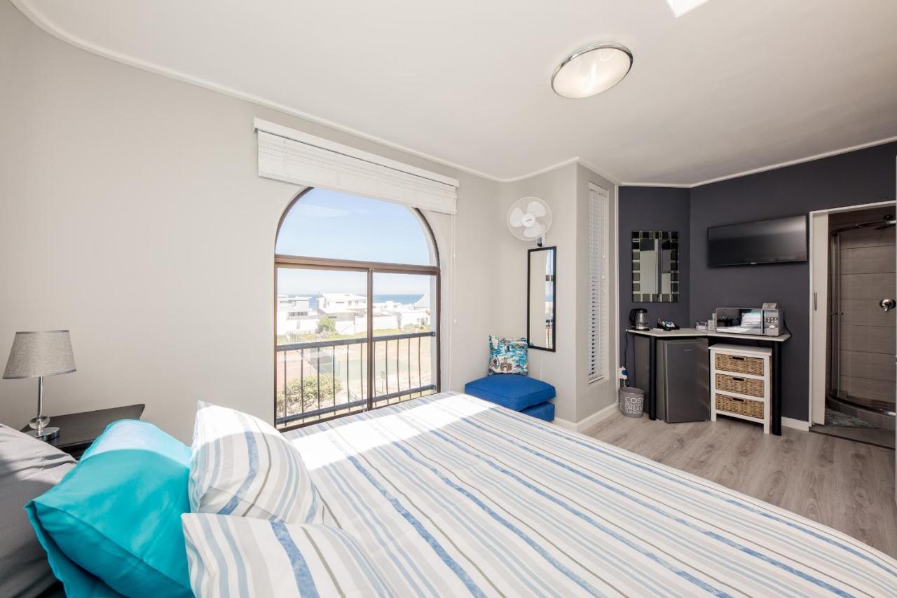 Big Blue Accommodation 布鲁堡史特兰 外观 照片